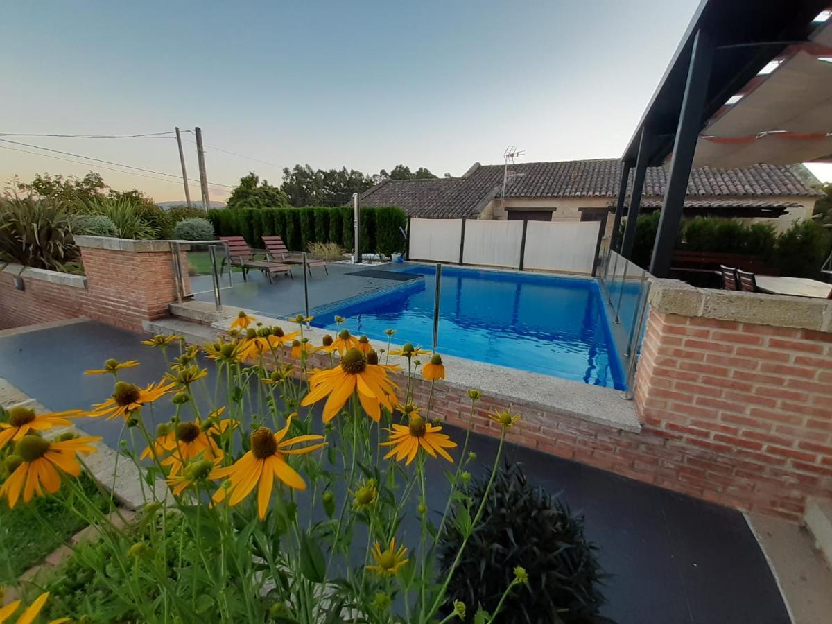La Casa De Sofia En Tui Villa Luaran gambar