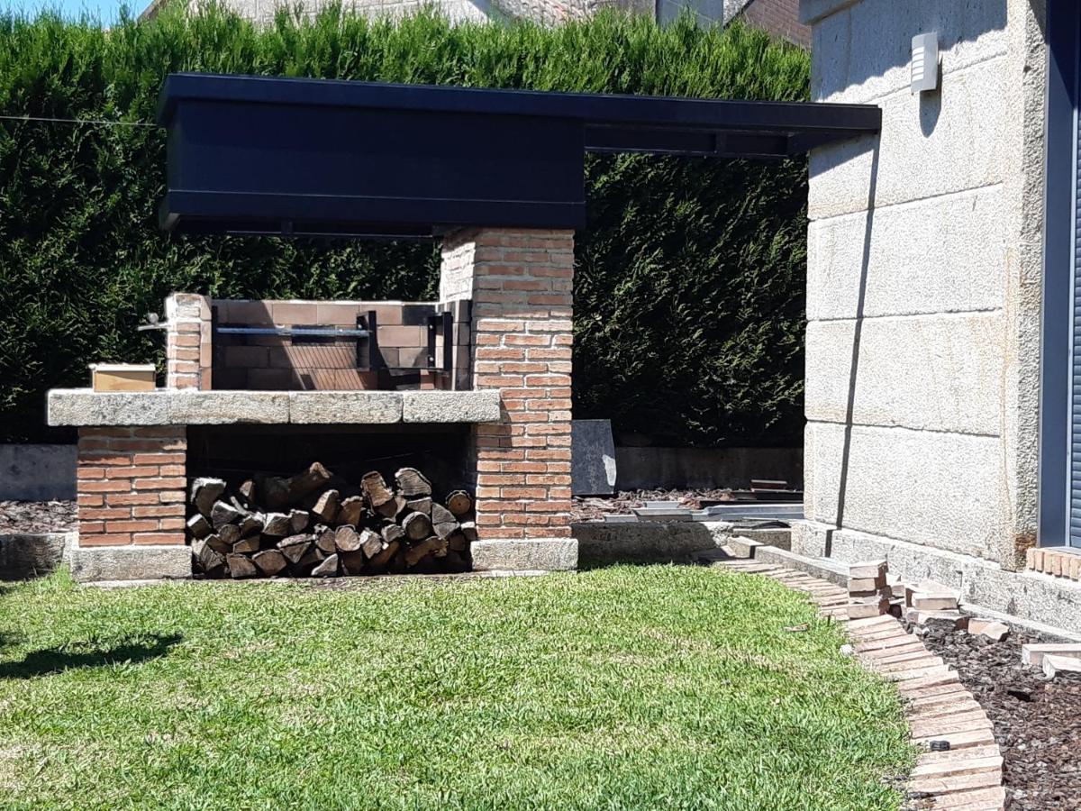 La Casa De Sofia En Tui Villa Luaran gambar
